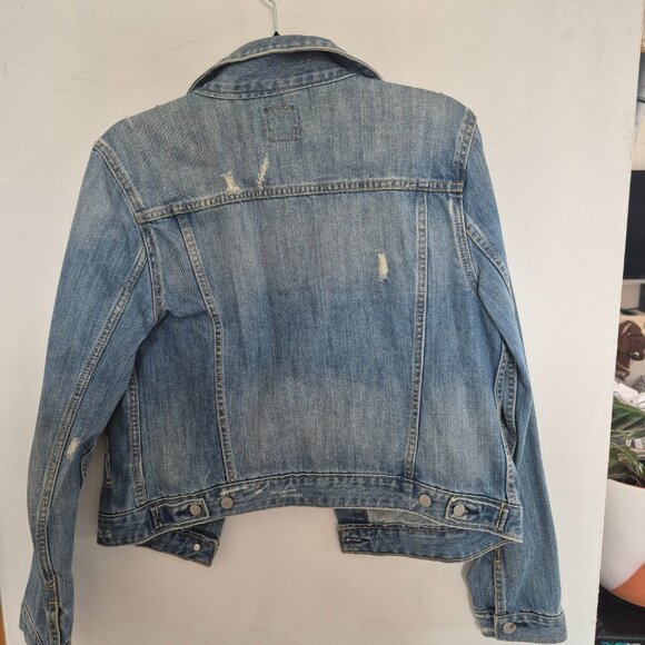 Perfectly worn-in medium blue denim jacket - Picture 5 of 5